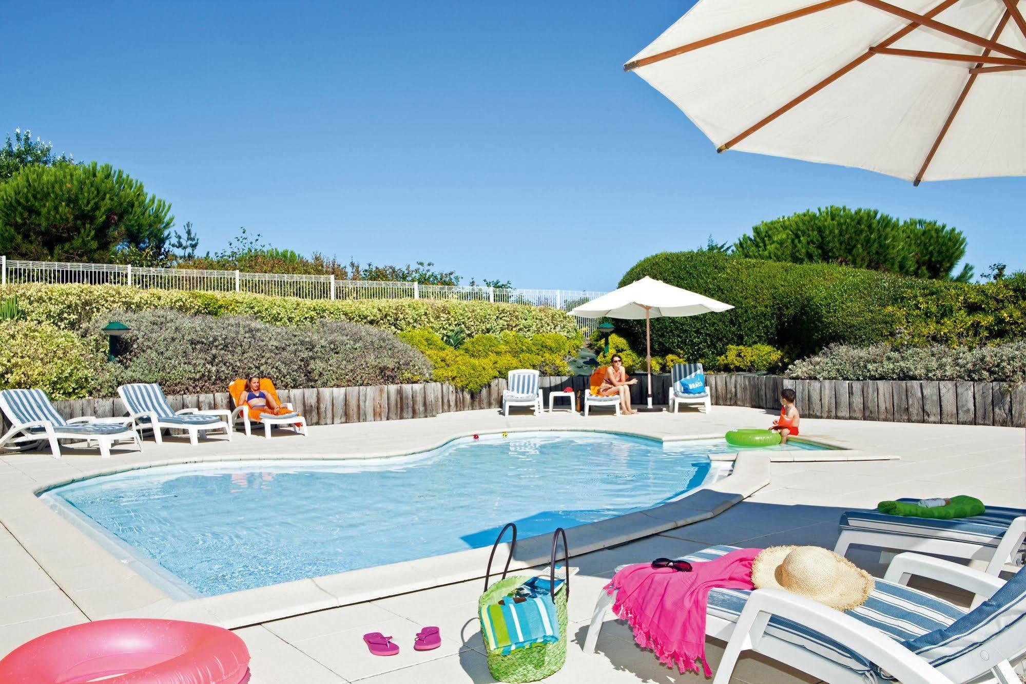 Village Club Goelia Les Voiles Blanches Batz-sur-Mer Exterior photo